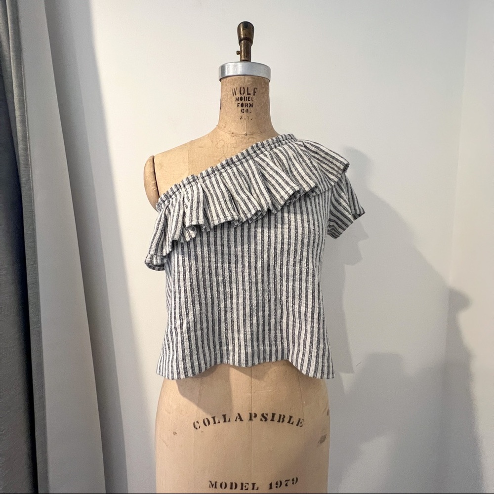 Club Monaco Striped Off Shoulder Top Size S